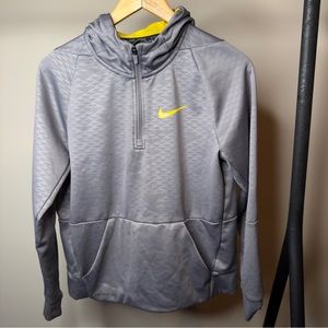 Nike sports hoodies for men - Size XL